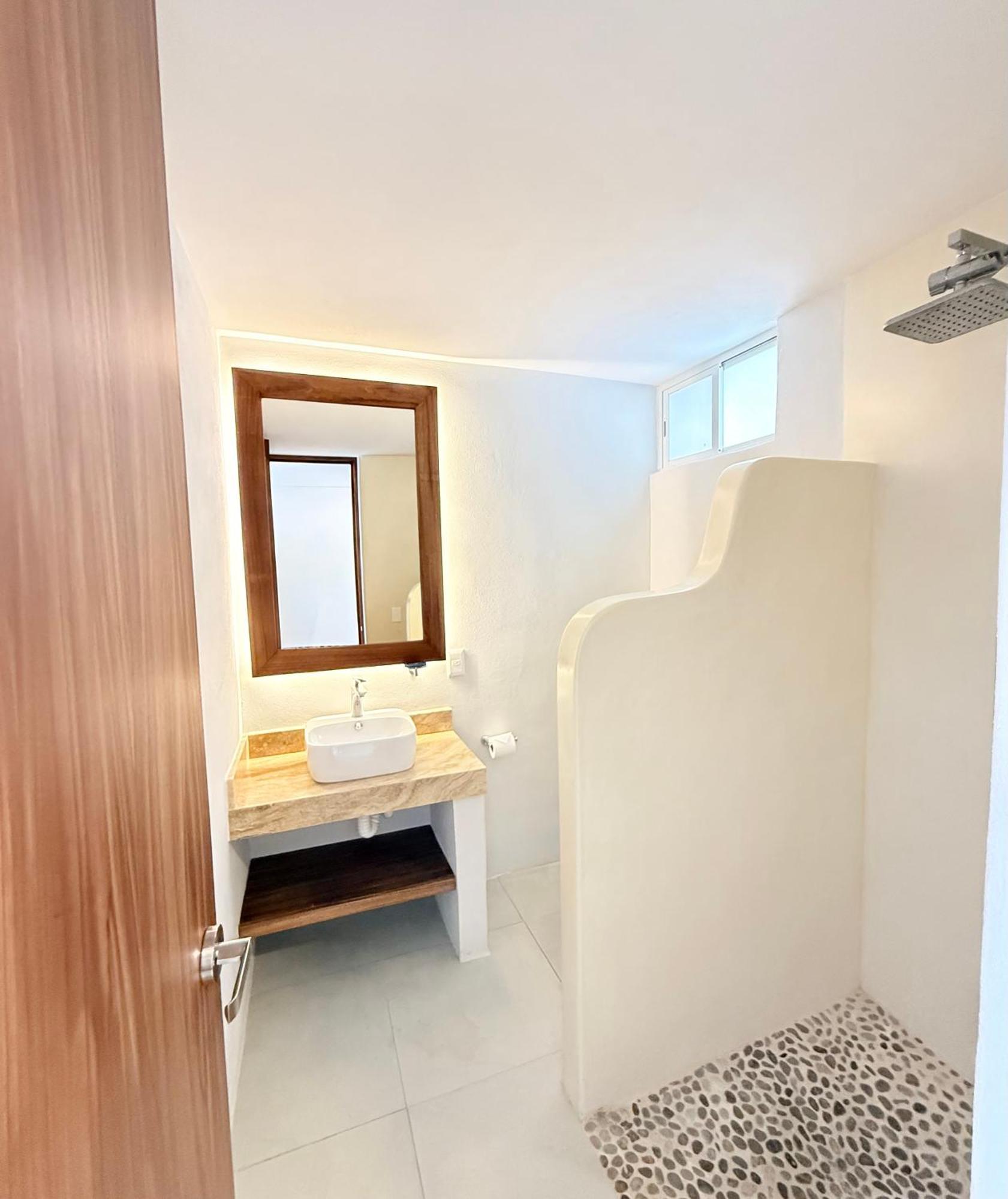 Hotel Villas Ema Сиуатанехо Екстериор снимка